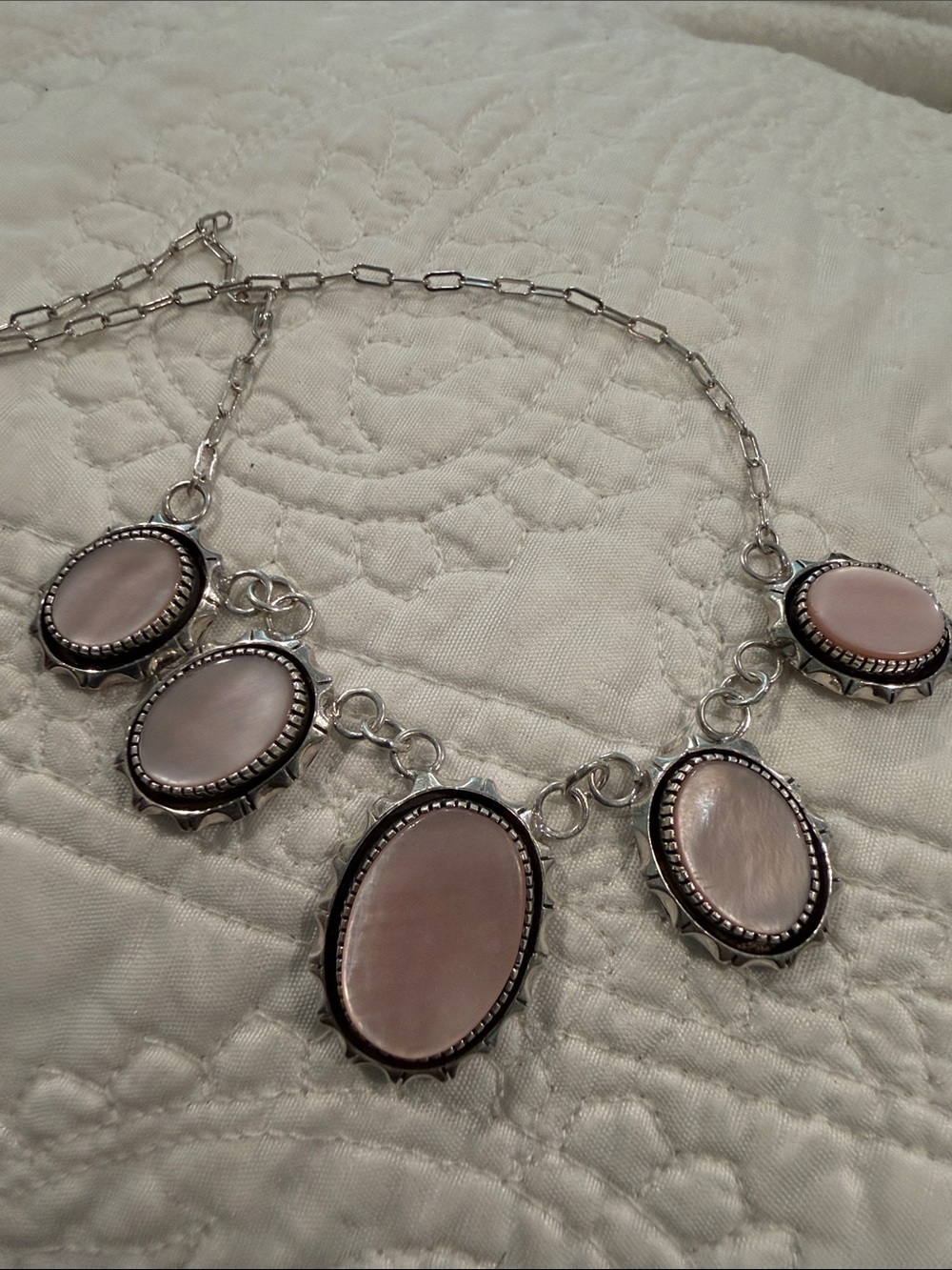 925 Silver Necklace with Pink Mother-of-Pearl Ovals